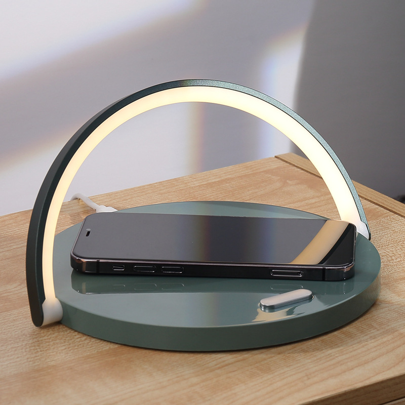 LuxHome Nachtlamp en Oplader-ClickToBuy.nl